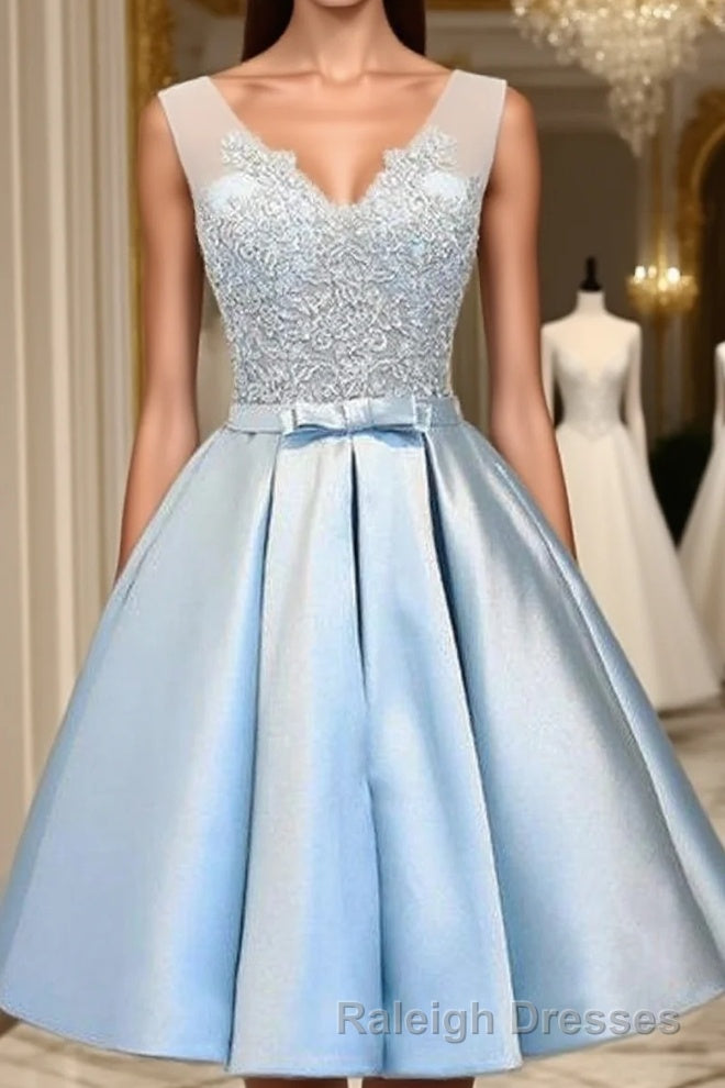 Blue A Line Princess V Neck Backless Appliques Homecoming Dress Main image