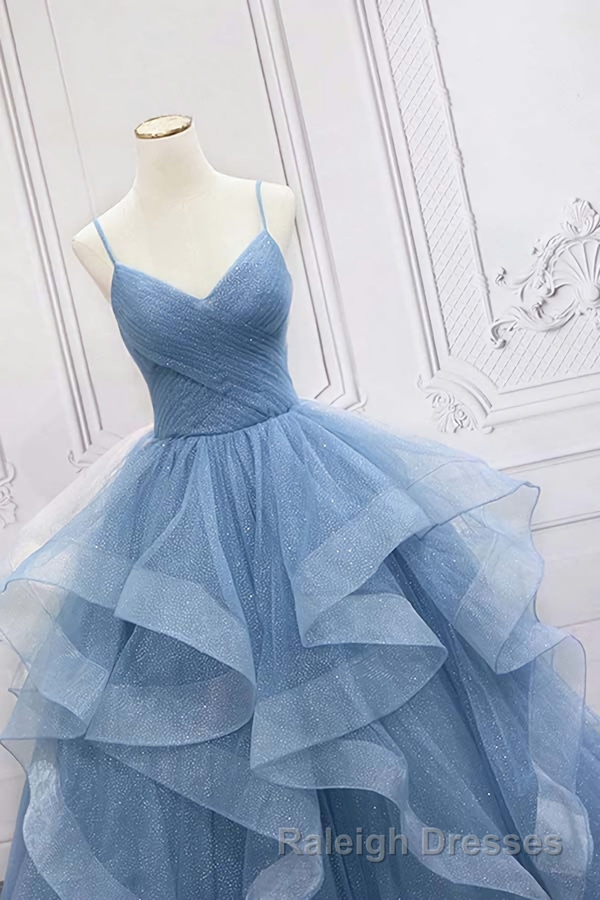 Shiny Blue Tulle A-Line Spaghetti Straps Long Prom Dresses Secondary image