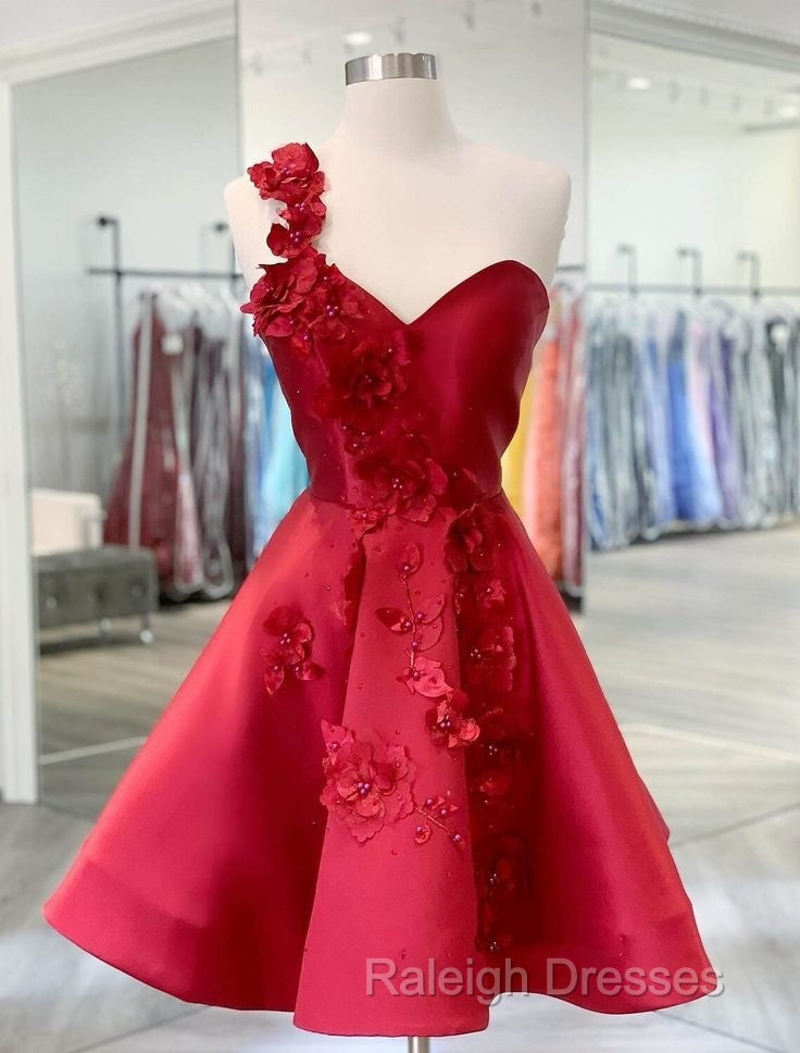 A-Line Backless Homecoming Dresses Red Mini Sleeveless One Shoulder Graduation Dress With Appliques