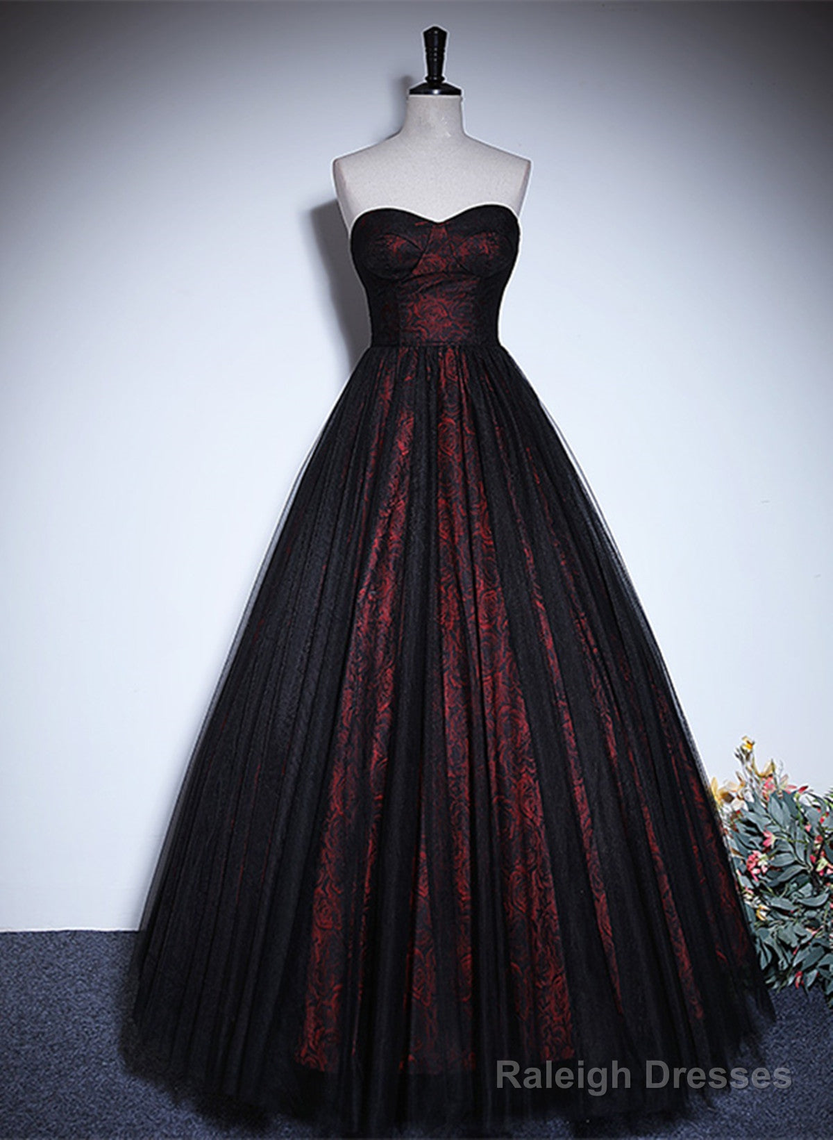 A-Line Black And Red Lace Sweetheart Evening Dress, Black And Red Prom Dress