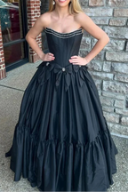 A-Line Black Scoop Neck Satin Prom Dress Long With Bow Knots