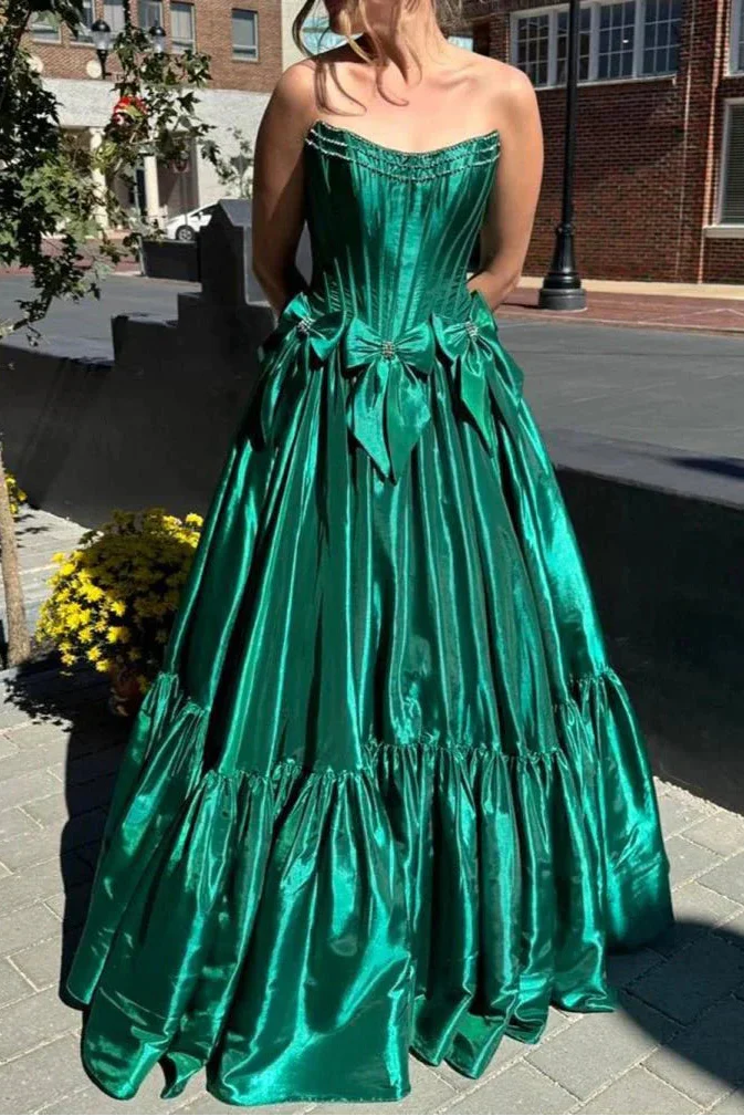 A-Line Black Scoop Neck Satin Prom Dress Long With Bow Knots