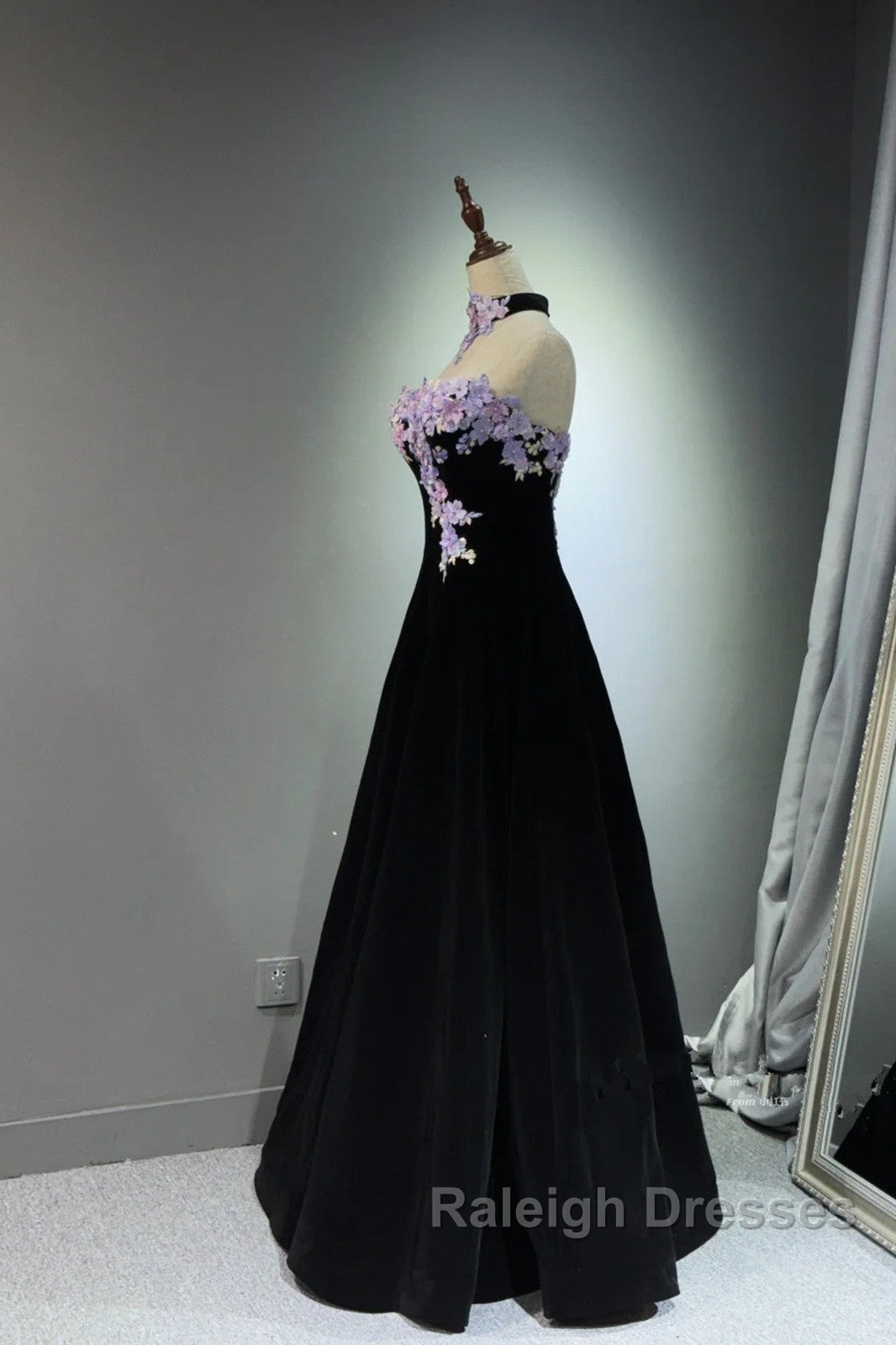 A-Line Black Velvet Long Party Dress With Lace Applique, Black Velvet Prom Dress Secondary image
