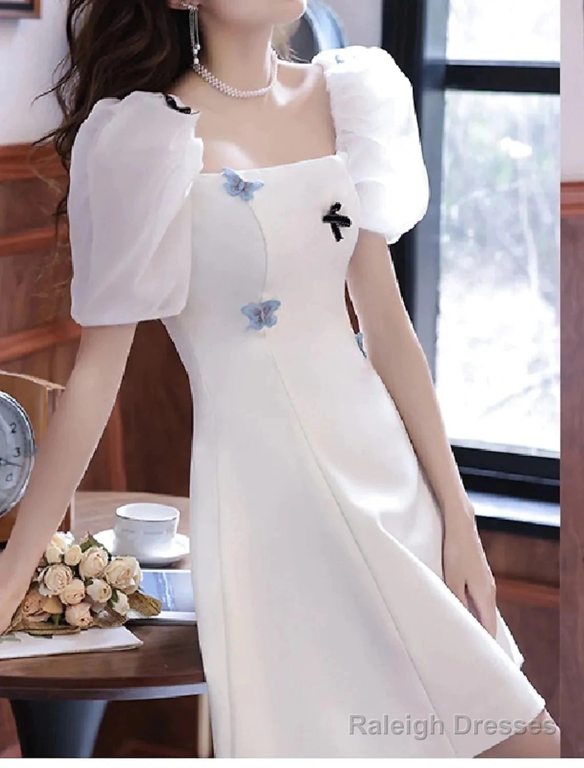 A-Line Bridesmaid Dresses Square Neck Short Sleeve Elegant Short / Mini Satin With Bow(S) / Pleats Secondary image