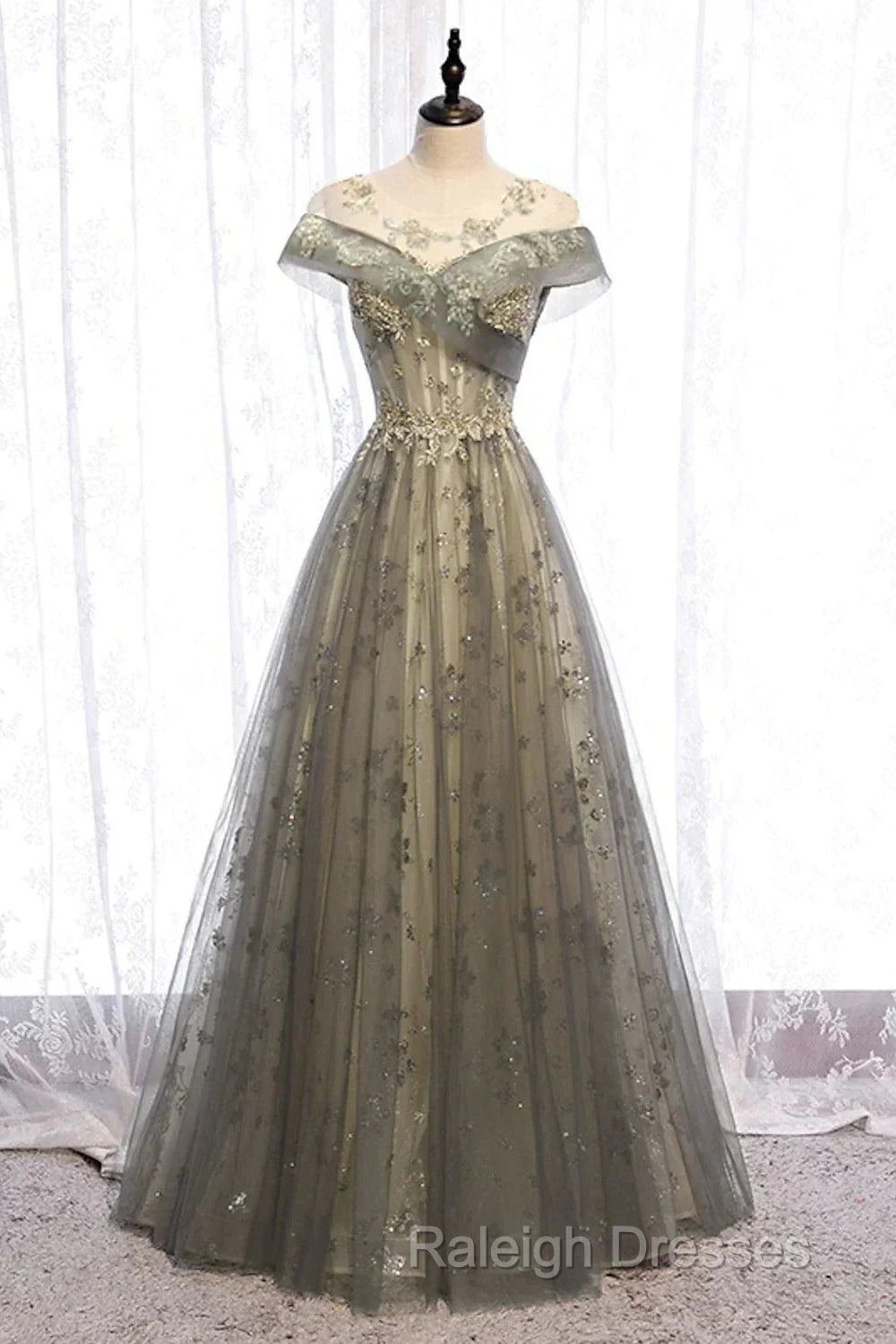 A-Line Evening Gown Elegant Dress Wedding Floor Length Short Sleeve Tulle With Pleats