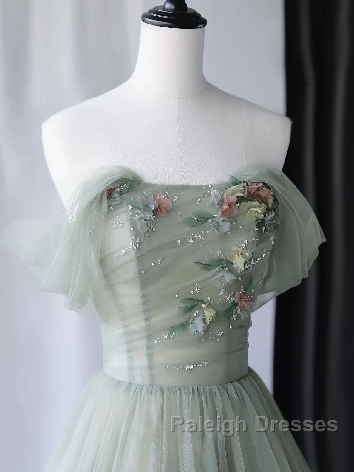 A-Line Green Tulle Long Prom Dresses, Green Formal Evening Dresses Secondary image