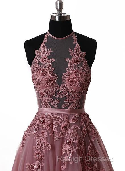 A-Line Halter Neck Lace Prom Dresses With Sweep Train Backless Prom Dresseses