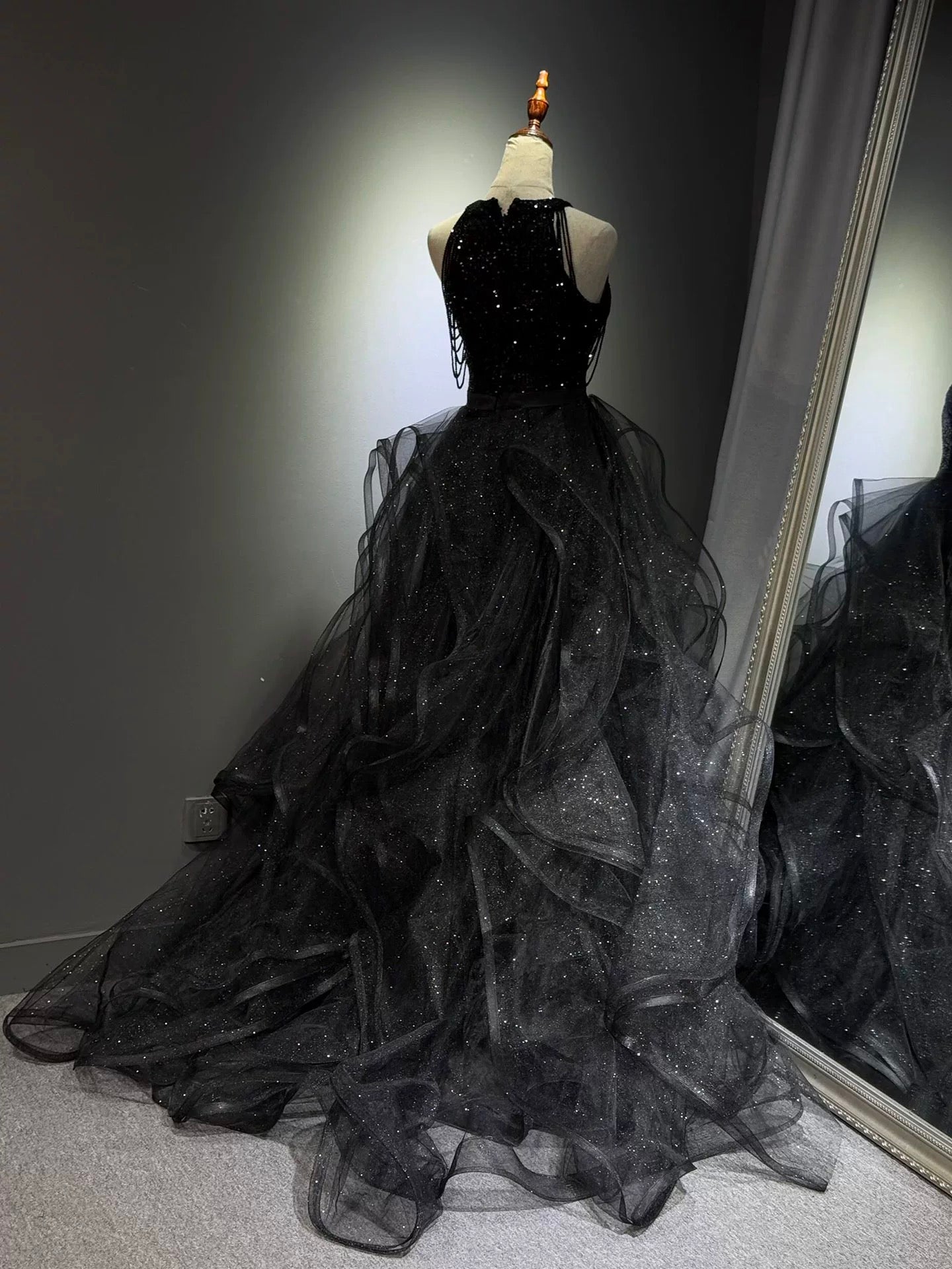 A-Line High Neck Tulle Ball Gown Sequin Black Formal Prom Dress With Beads