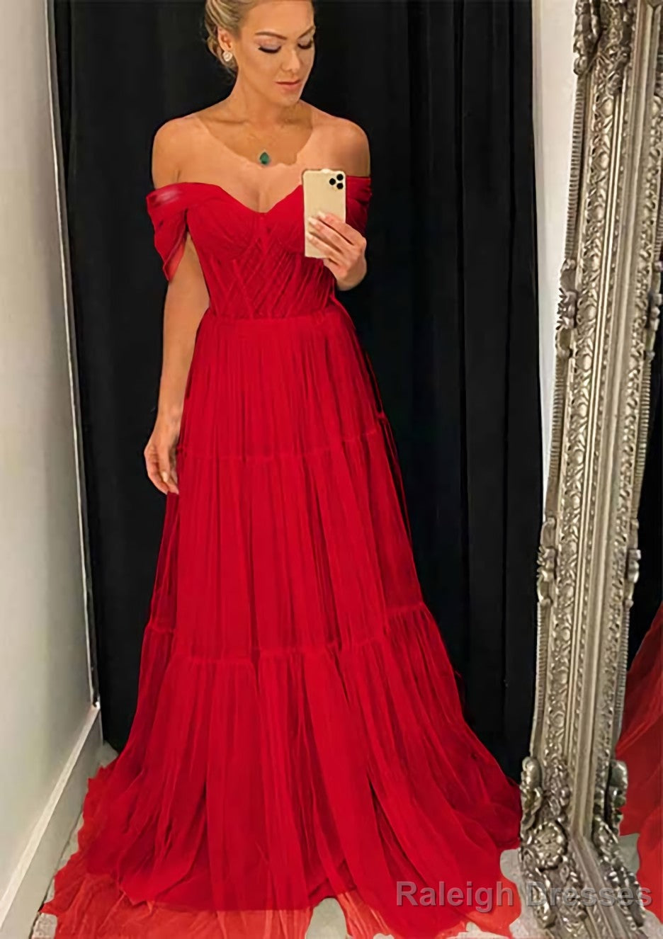 A Line Off-the-Shoulder Sleeveless Sweep Train Tulle Prom Dress With Pleated