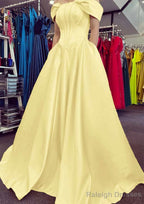 A Line Off-the-Shoulder Strapless Long Dress Floor Length Satin Prom Dress With Pleated Pockets
