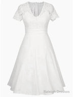 A-Line Party Dresses Elegant Dress Homecoming Knee Length Short Sleeve V Neck Satin With Appliques