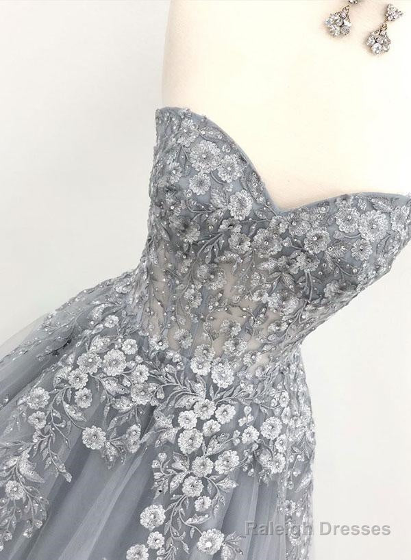 A-Line/Princess Floor-Length Tulle Prom Dresses Secondary image