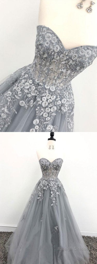 A-Line/Princess Floor-Length Tulle Prom Dress