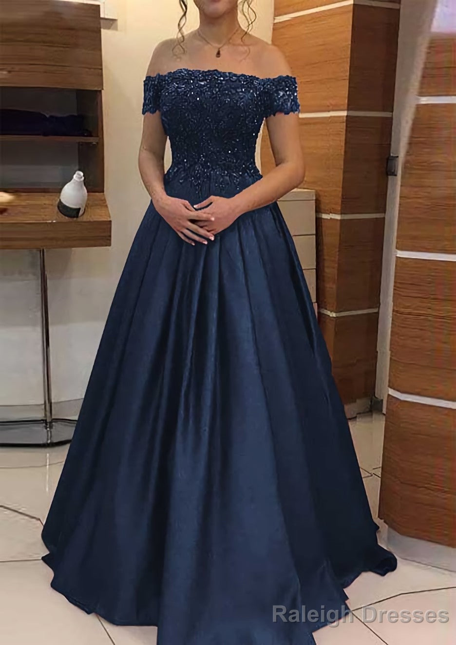 A-line/Princess Off-the-Shoulder Sleeveless Long/Floor-Length Elastic Satin Prom Dresses With Lace Pleated Secondary image