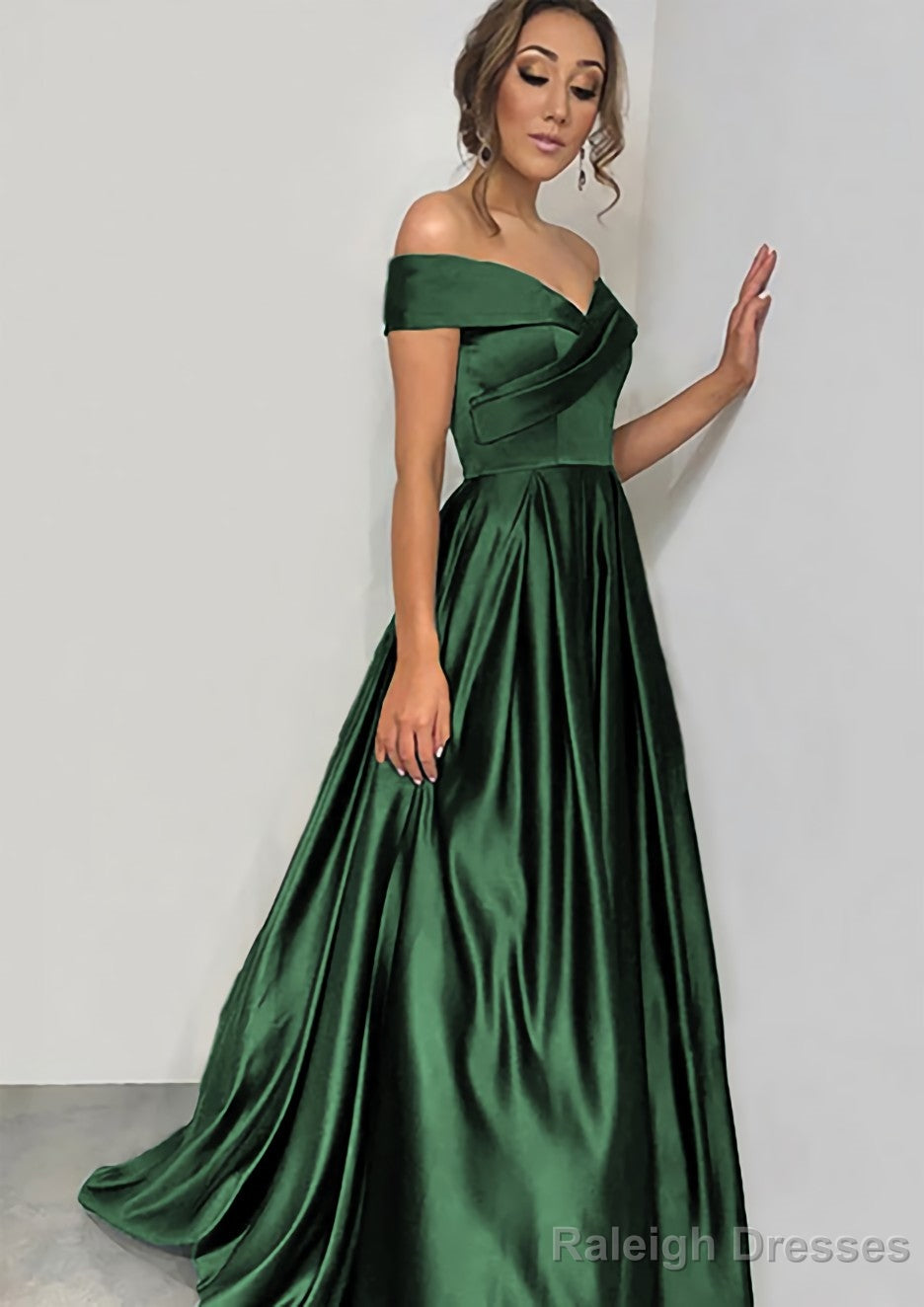 A-line/Princess Off-the-Shoulder Sleeveless Sweep Train Satin Prom Dresses With Pleated