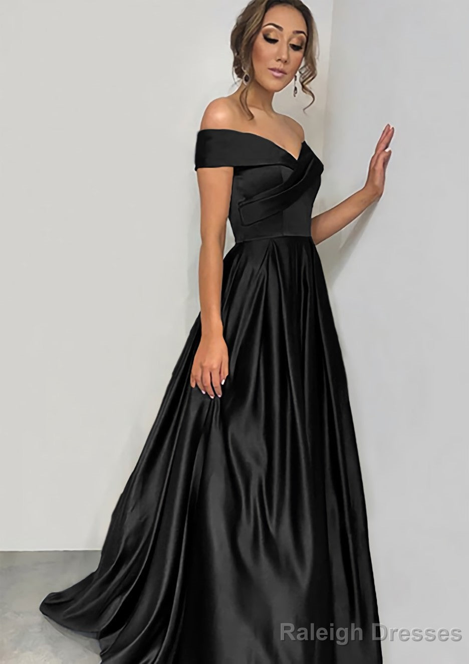A-line/Princess Off-the-Shoulder Sleeveless Sweep Train Satin Prom Dresses With Pleated
