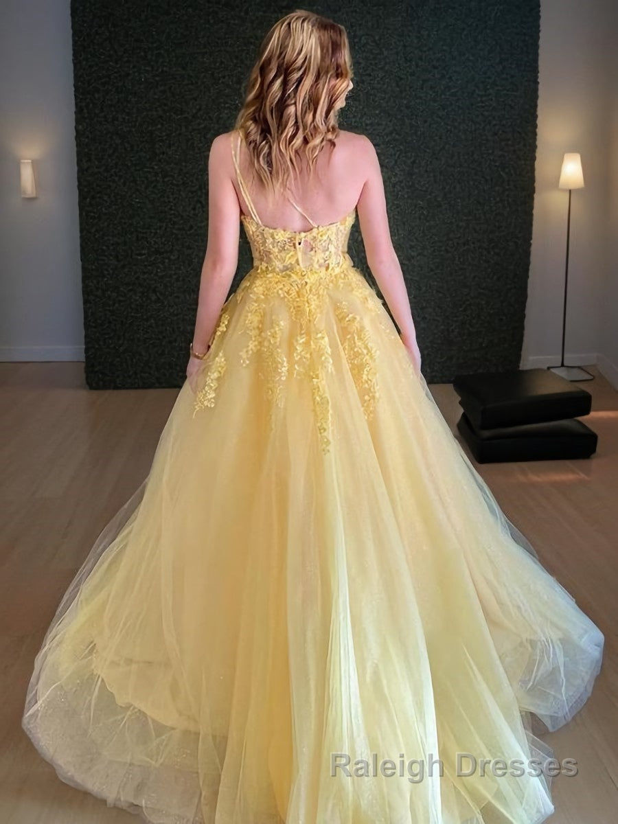 A-Line/Princess One-Shoulder Sweep Train Tulle Prom Dresses With Appliques Lace Secondary image
