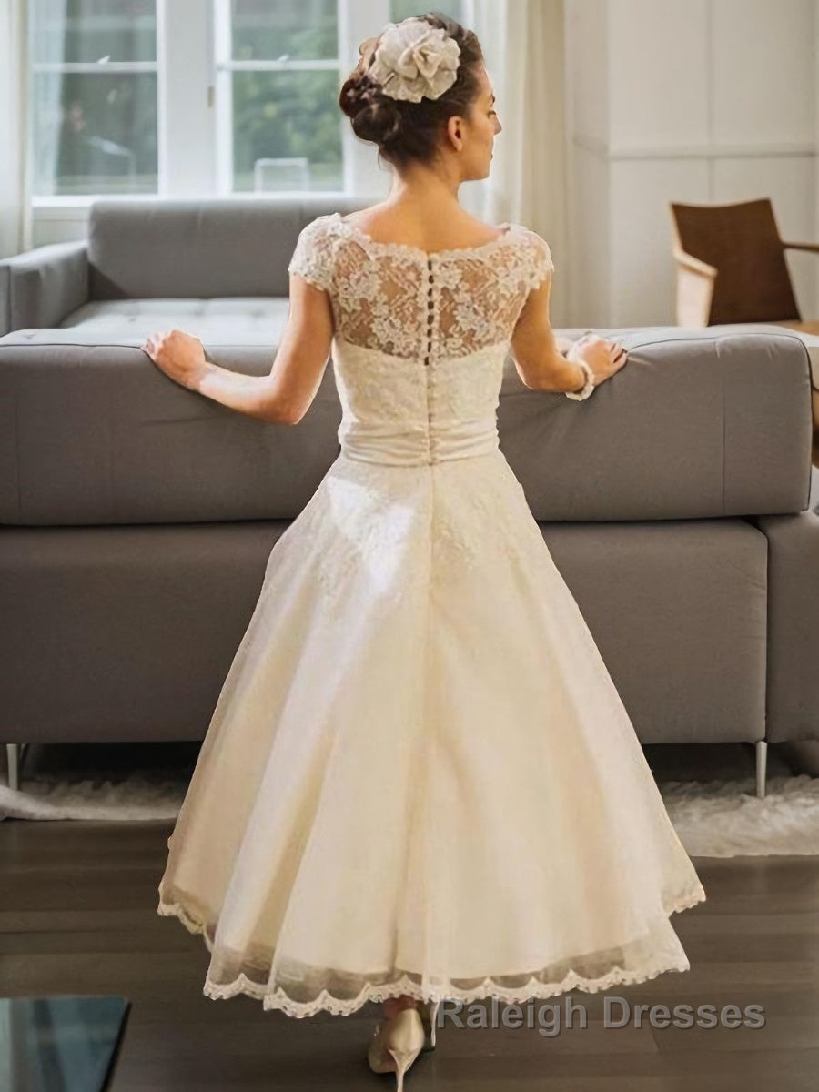 A-Line/Princess Scoop Tea-Length Tulle Wedding Dresses Secondary image