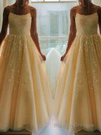 A Line Spaghetti Straps Floor Length Tulle Prom Dresses With Appliques Lace