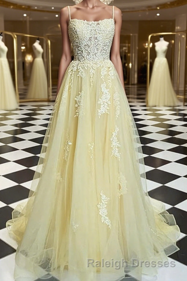 A-Line/Princess Spaghetti Straps Sweep Train Tulle Prom Dresses With Appliques Lace