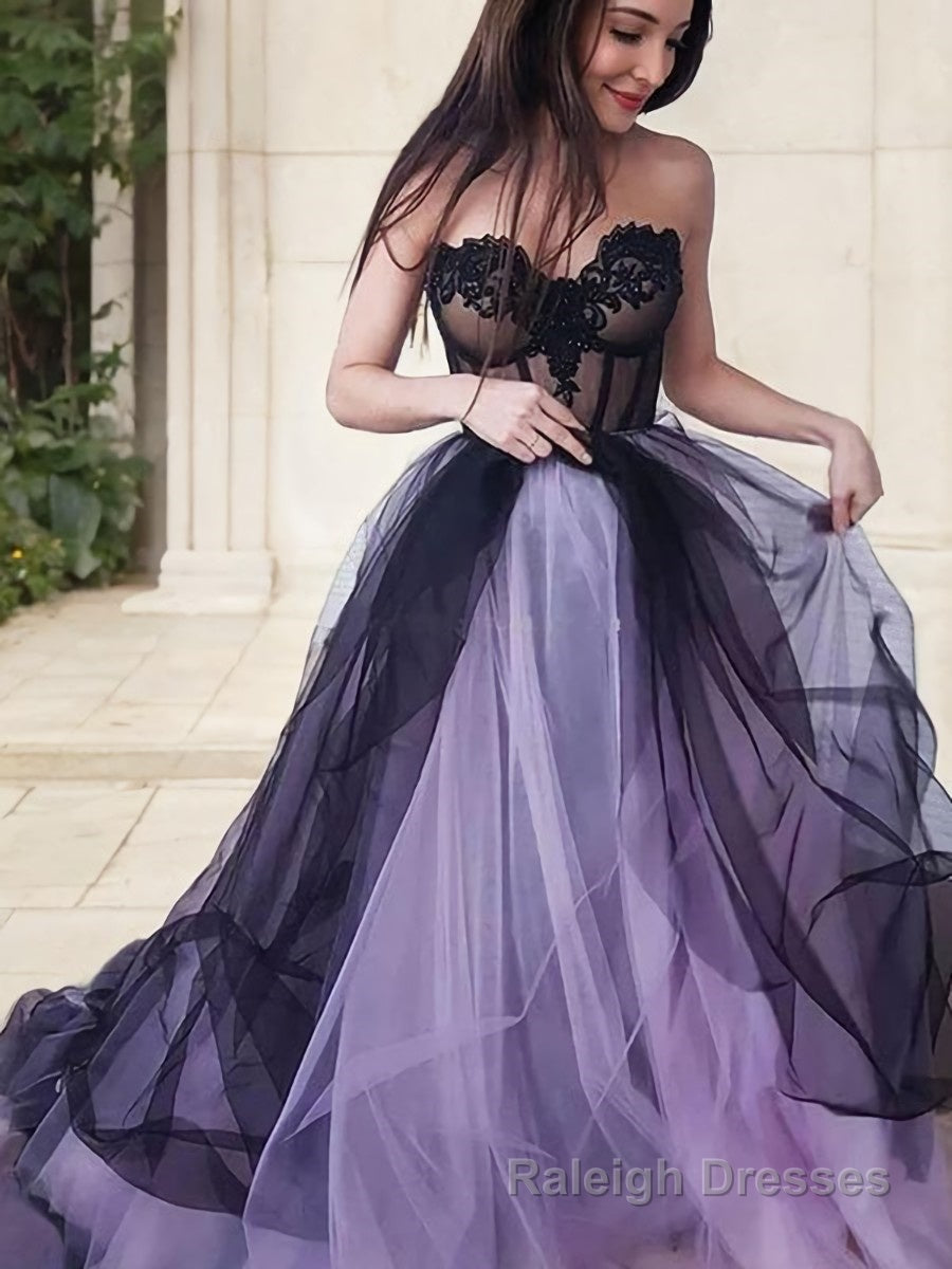 A Line Strapless Court Train Tulle Prom Dresses With Appliques Lace Main image