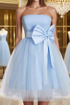 A-Line/Princess Strapless Short/Mini Tulle Homecoming Dresses With Bow