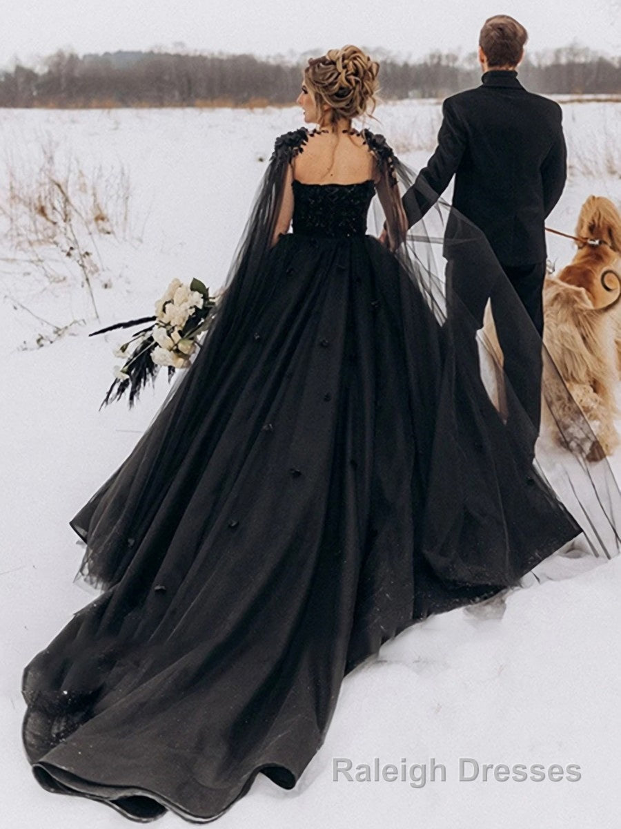 A Line Sweetheart Court Train Tulle Wedding Dress with Appliques Lace Secondary image