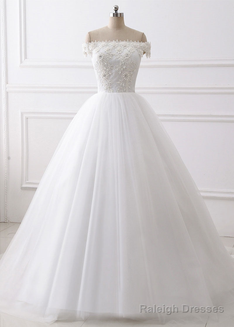 A-Line/Princess Tulle Off-The-Shoulder Appliques Lace Wedding Dress