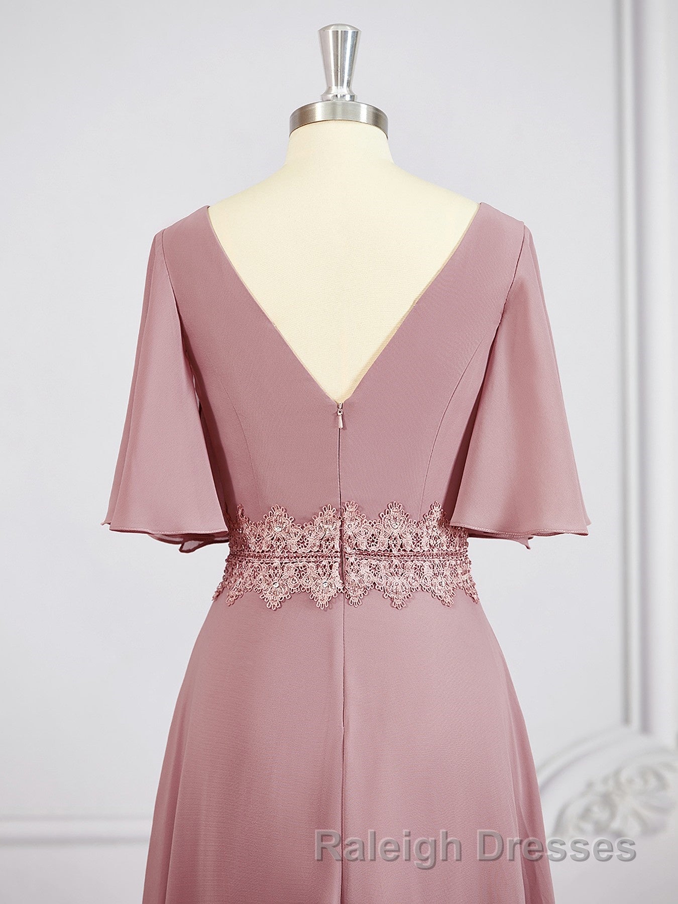 A-Line/Princess V-neck Chiffon Floor-Length Mother of the Bride Dresses