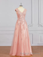 A-Line/Princess V-neck Floor-Length Tulle Mother of the Bride Dresses With Appliques Lace