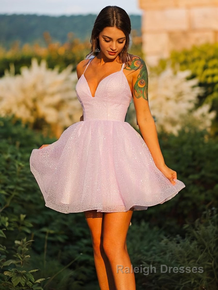 A-Line/Princess V-neck Short/Mini Lace Homecoming Dresses Secondary image