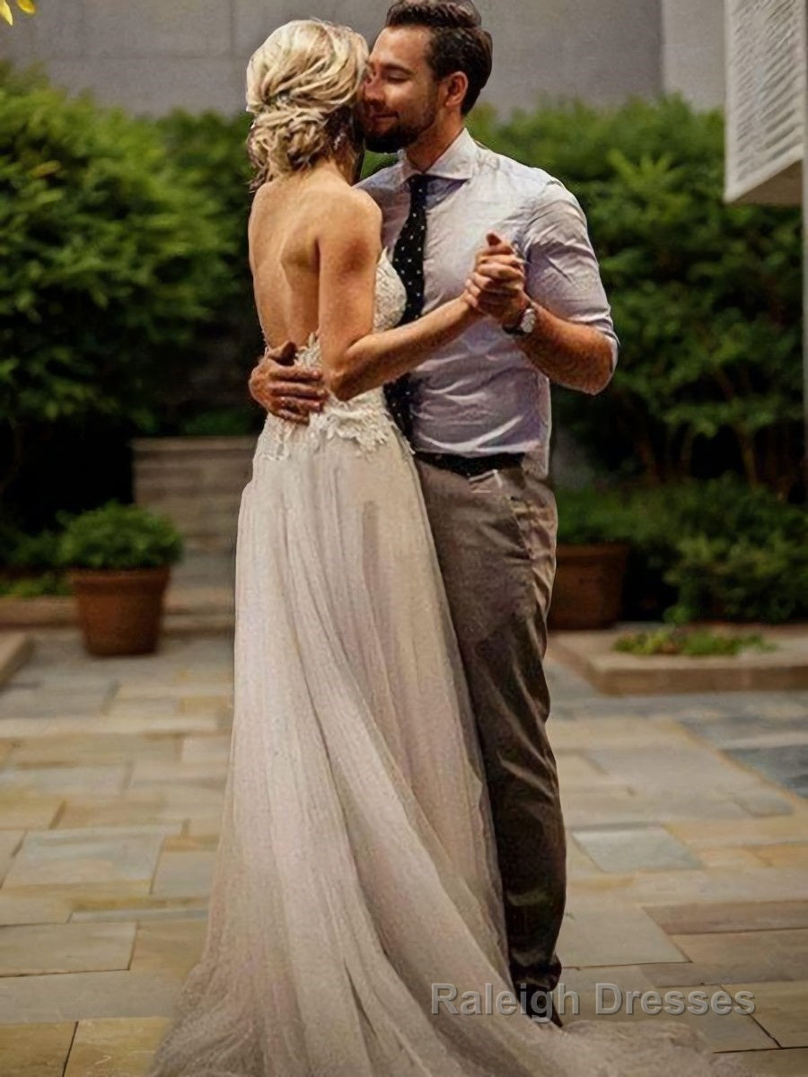 A Line V Neck Sweep Train Tulle Wedding Dresses With Appliques Lace