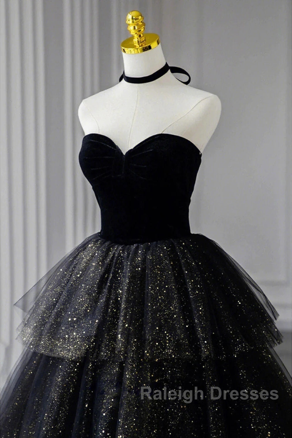 A-Line Prom Dresses Black Dress Dress Formal Birthday Floor Length Sleeveless Strapless Tulle With Ruched Sequin