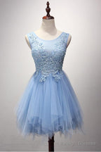 A-Line Scoop Neck Tulle Short/Mini Pearl Detailing Homecoming Dress