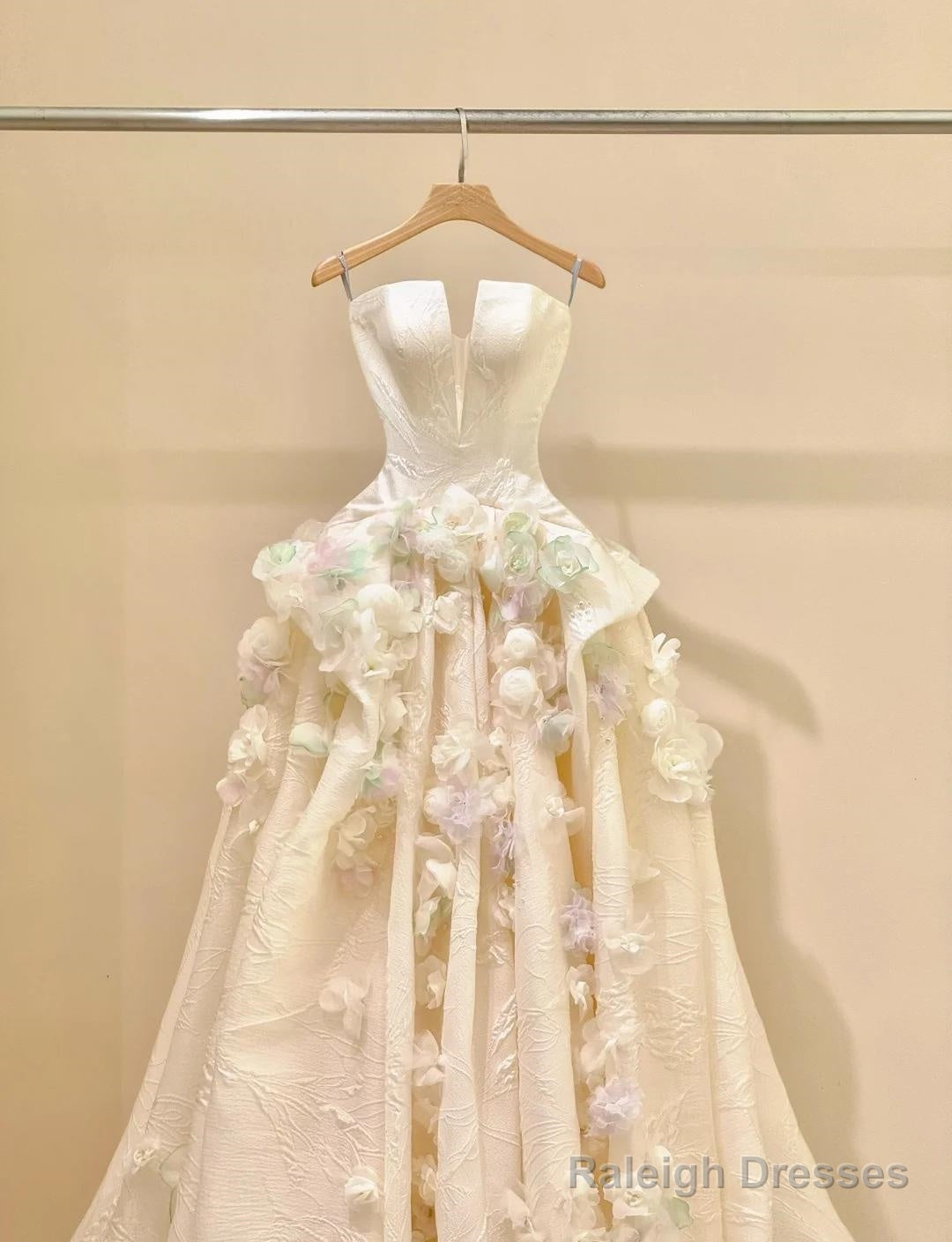 A-Line Spaghetti Strap Satin Long Prom Dresses Beautiful Applique Wedding Dresses