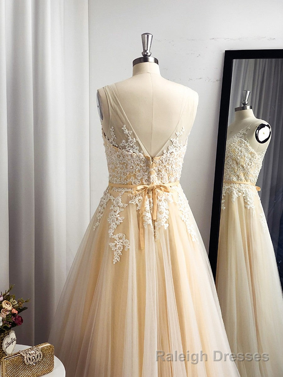 A Line Spaghetti Straps Appliques Lace Floor Length Tulle Dress