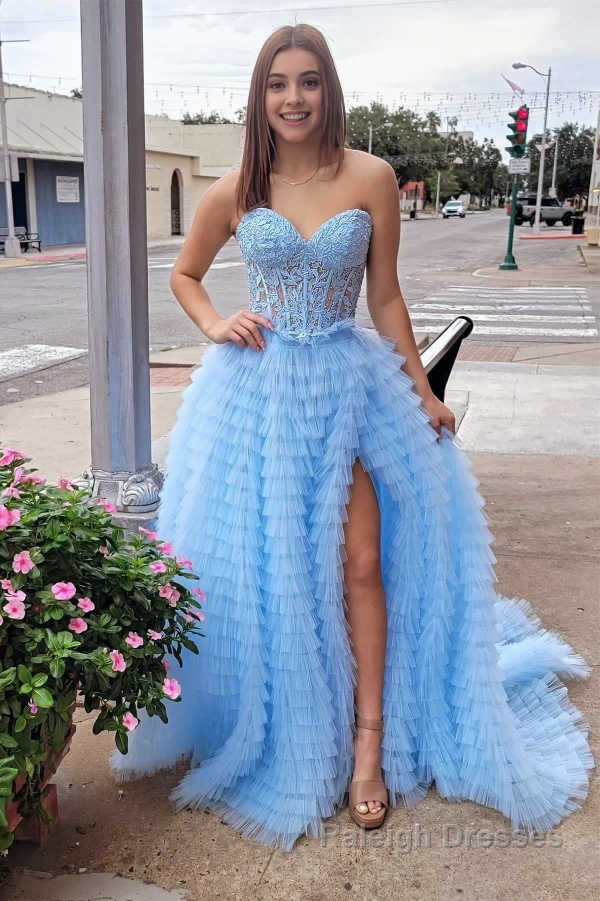 A Line Strapless Multi-Layers Tulle Prom Dress with Slit