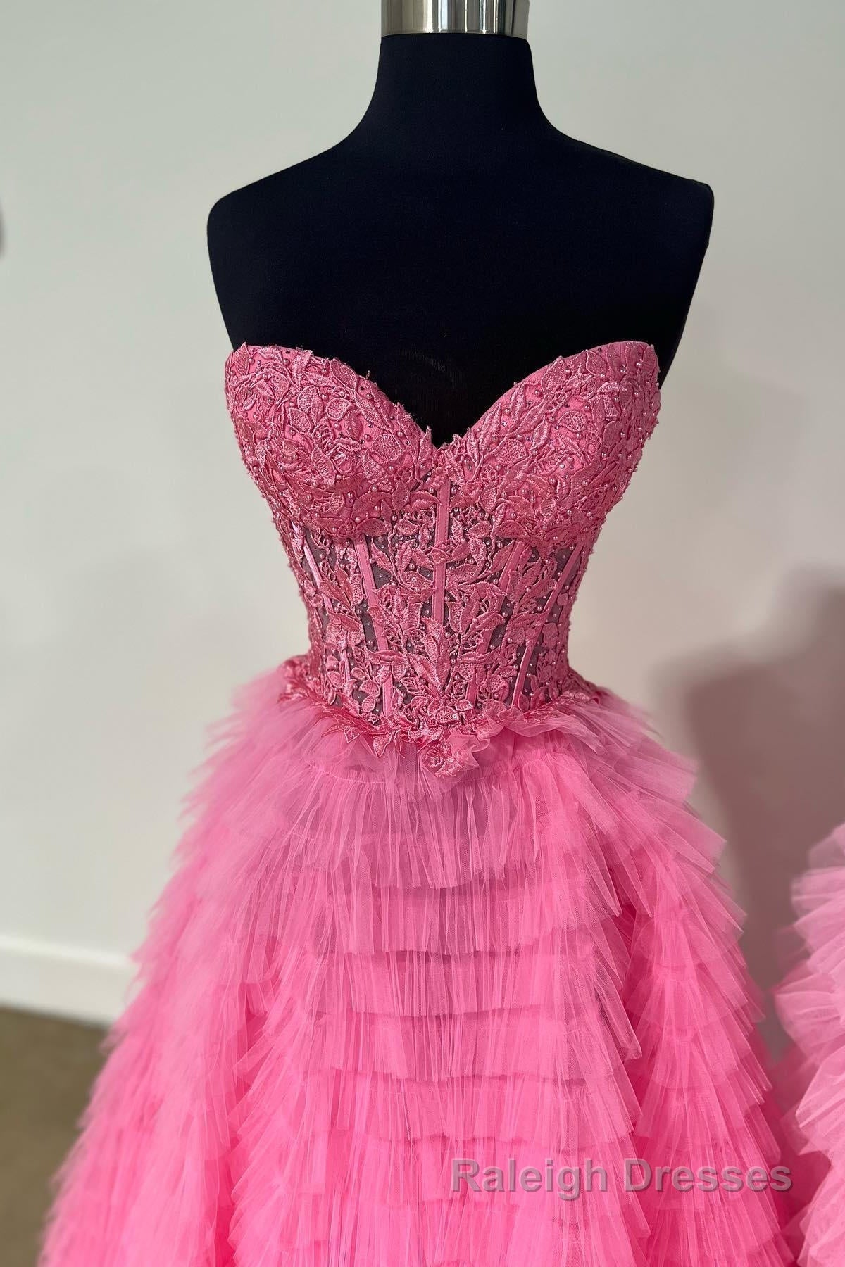 A Line Strapless Multi-Layers Tulle Prom Dress with Slit