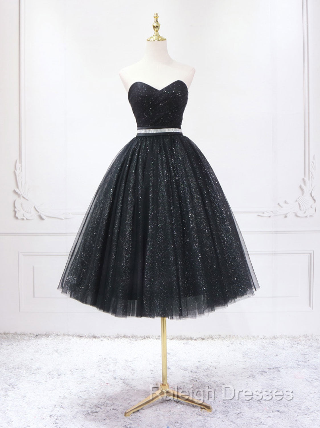 A-Line Sweetheart Neck Black Short Prom Dress, Black Formal Evening Dresses Secondary image