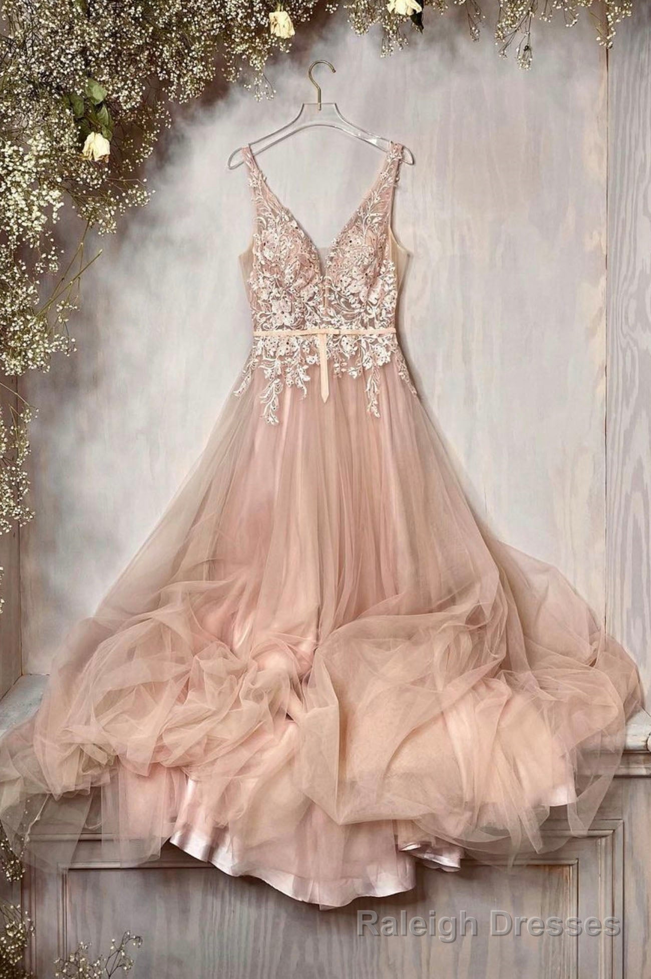 A Line Tulle Long Prom Dress with Lace, V Neck Floor Length Formal Dress