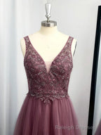 A-line V-neck Appliques Lace Floor-Length Tulle Dress