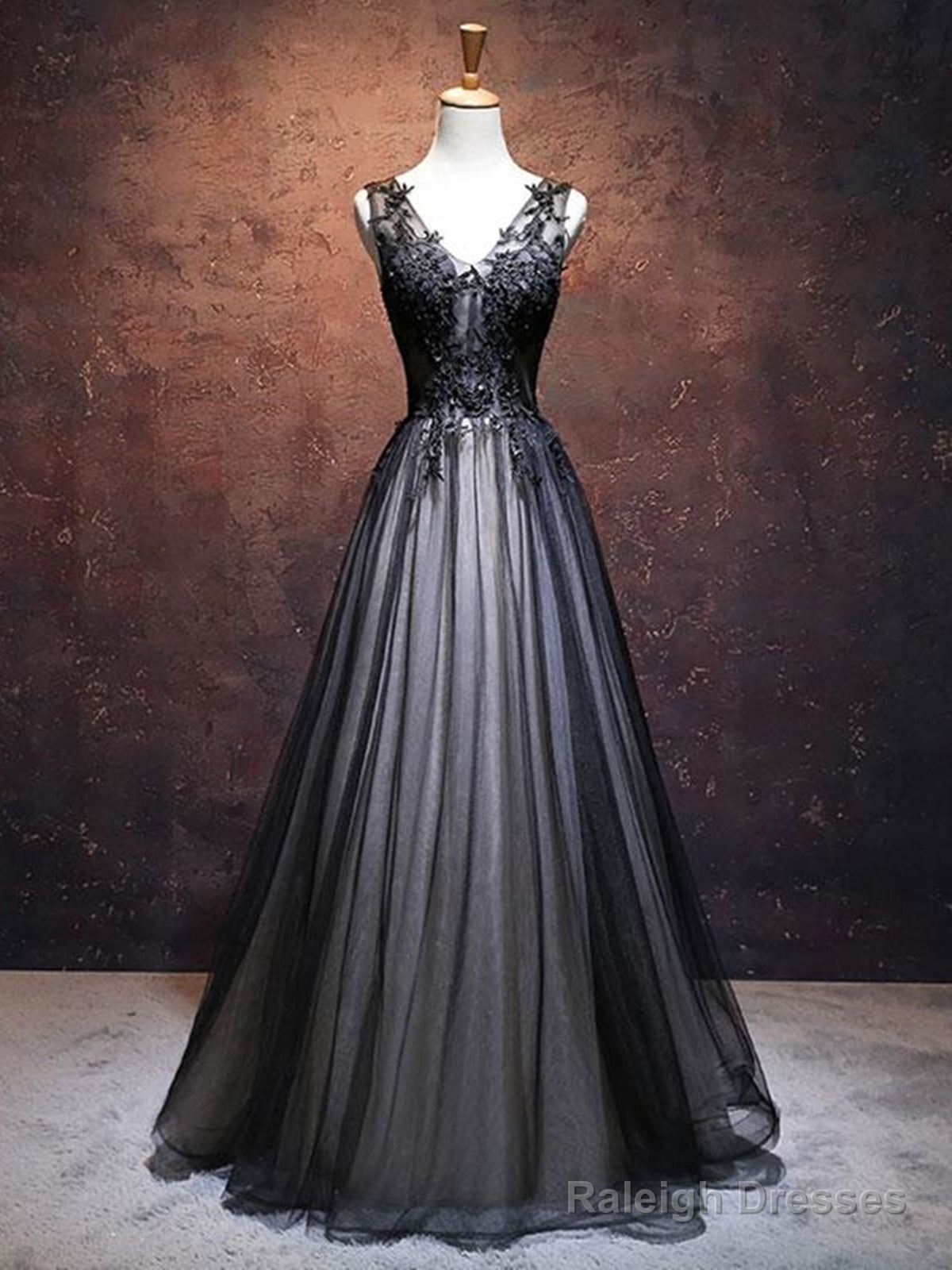 A Line V Neck Black Lace Prom Dresses, Black V Neck Lace Formal Evening Dresses Main image