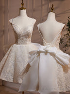 A-Line V Neck Lace Champagne Short Prom Dresses Champagne Homecoming Dresses