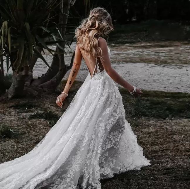 A-Line V Neck Lace Prom Dresses With Split