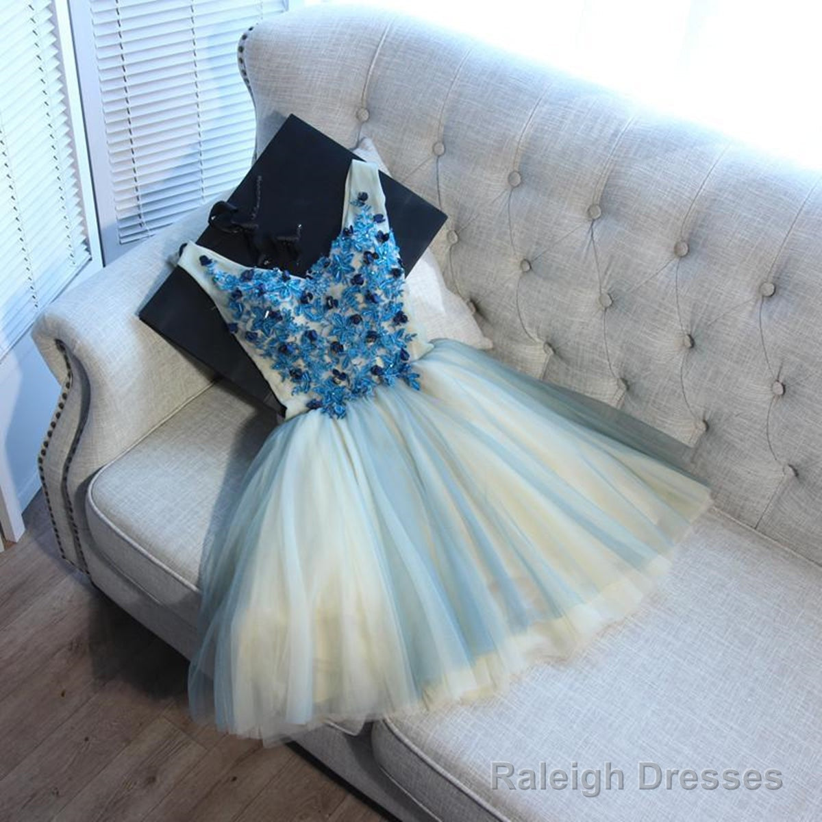 A-Line V Neck Short Blue Floral Prom Dress Short Floral Blue Graduation Homecoming Dress