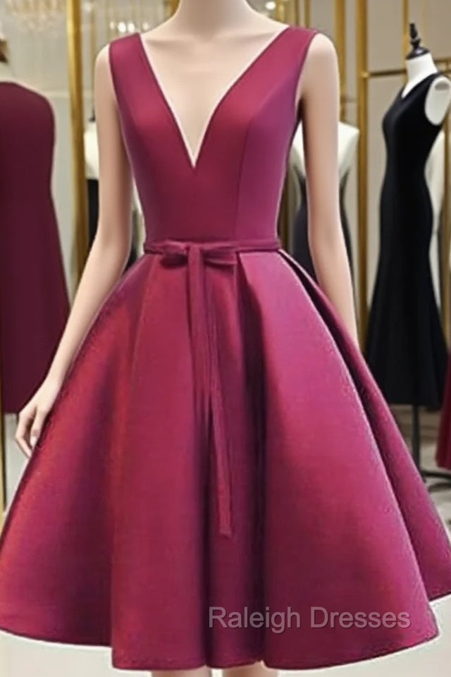 A Line V Neck Short Burgundy Prom Dresses, Short V Neck Wine Red Graduation Homecoming Dresses Main image
