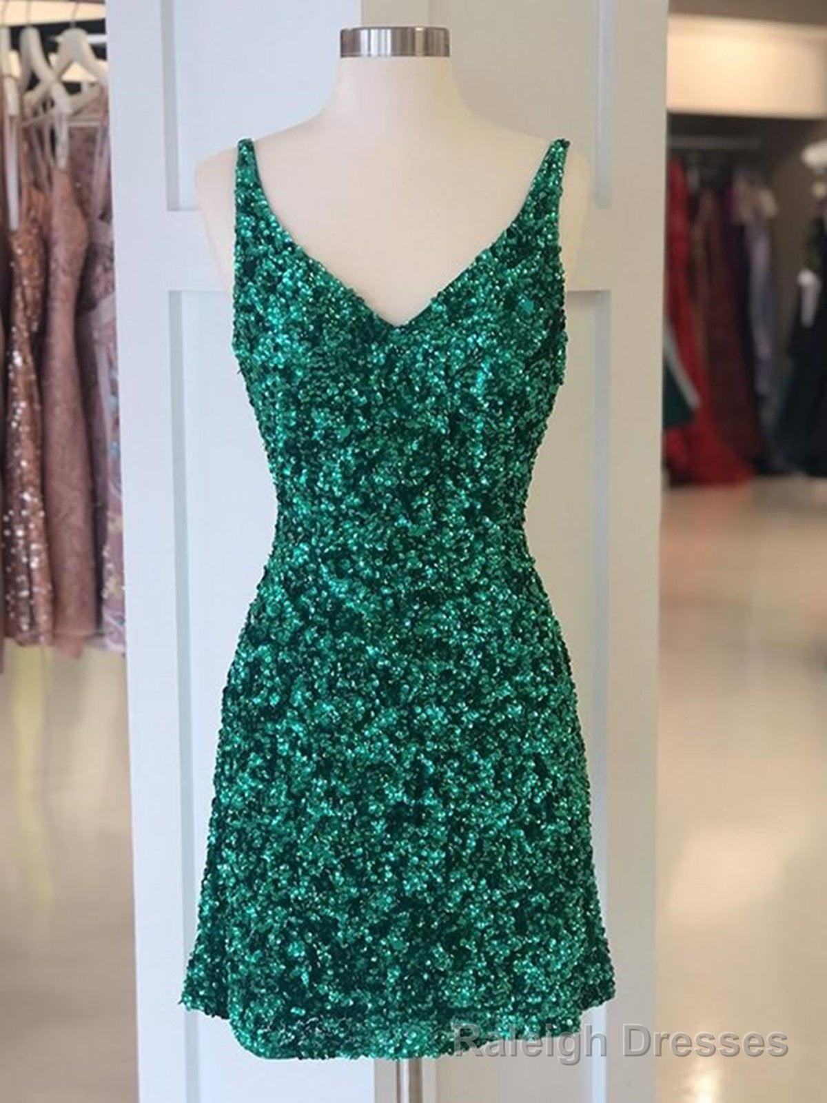 A Line V Neck Short Green Prom Dresses, Short Green Homecoming Graduation Dresses Main image