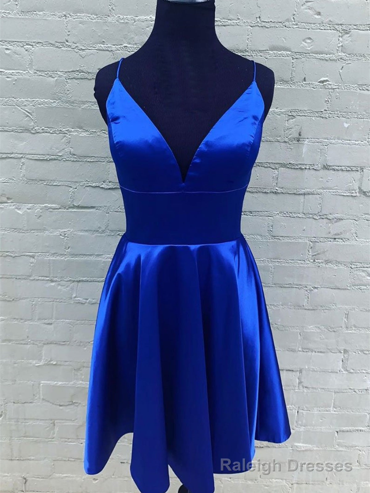 A-Line V Neck Short Royal Blue Prom Dress Short Royal Blue Prom Graduation Homecoming Dress Main image