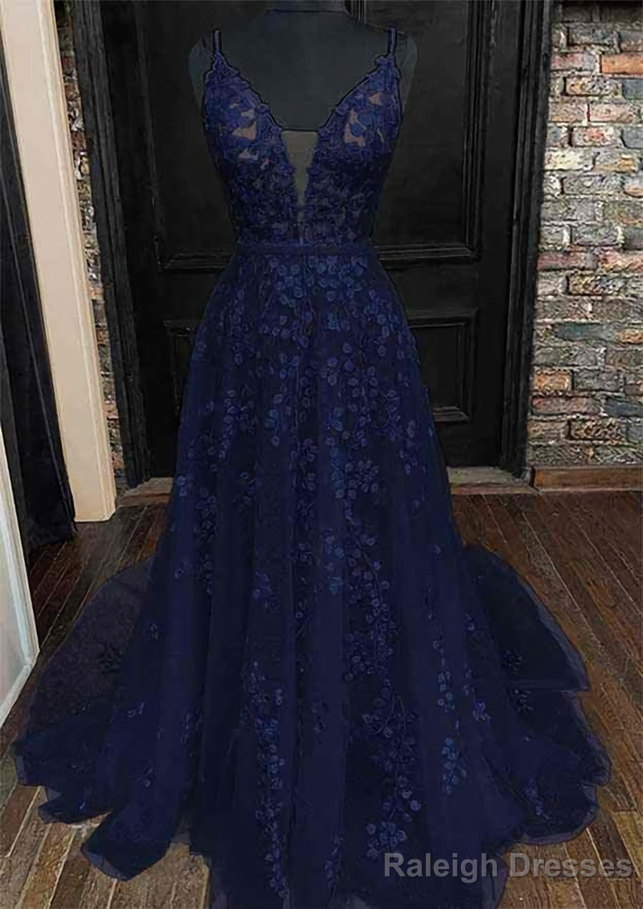 A Line V Neck Sleeveless Lace Court Train Prom Dress With Pleated Secondary image