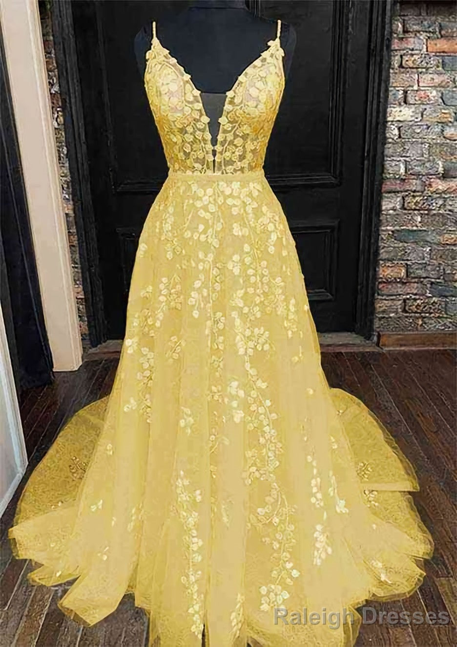 A Line V Neck Sleeveless Lace Court Train Prom Dress With Pleated